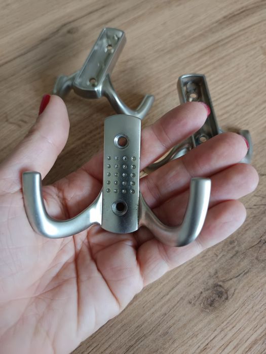 3 wieszaczki wkręty, zestaw