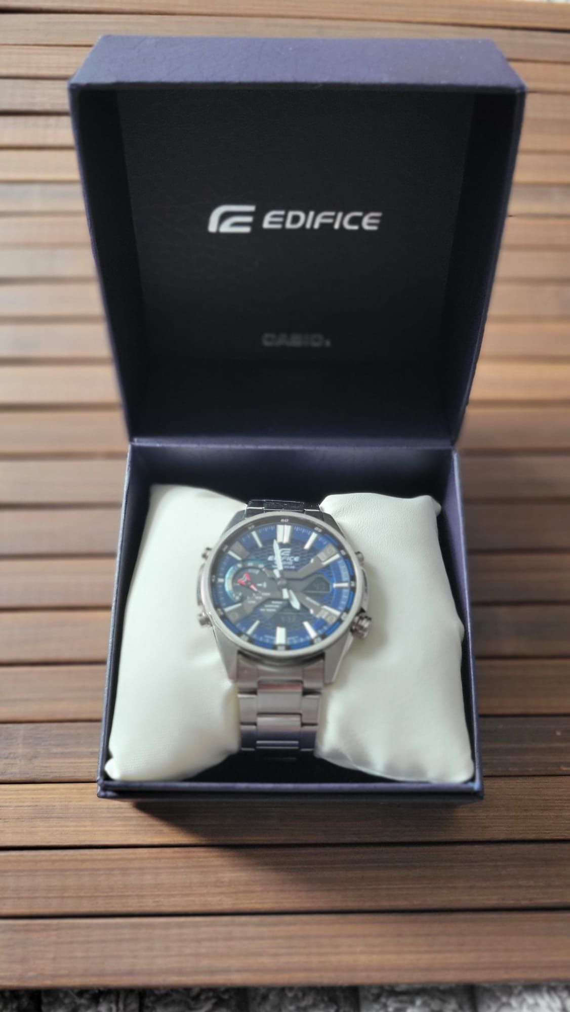 Casio edifice ECB-S 100