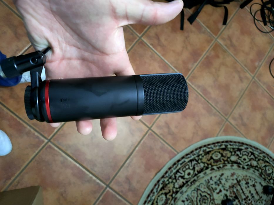 Scarlett 2i2 3gen + microfone Scarlett studio
