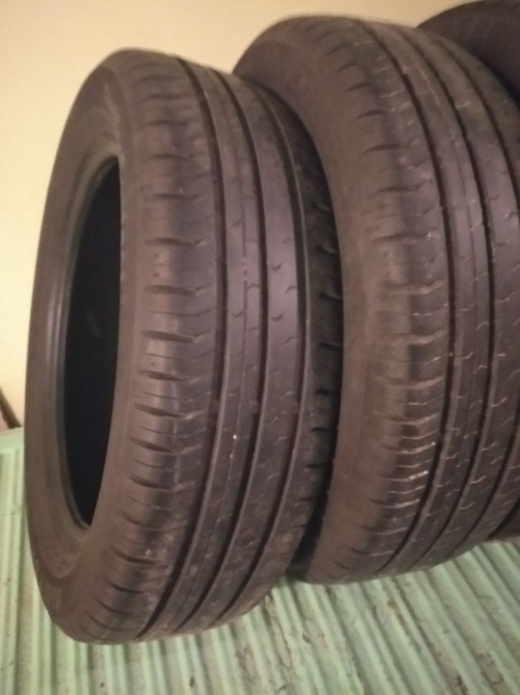 Opony letnie używane 165/60R15