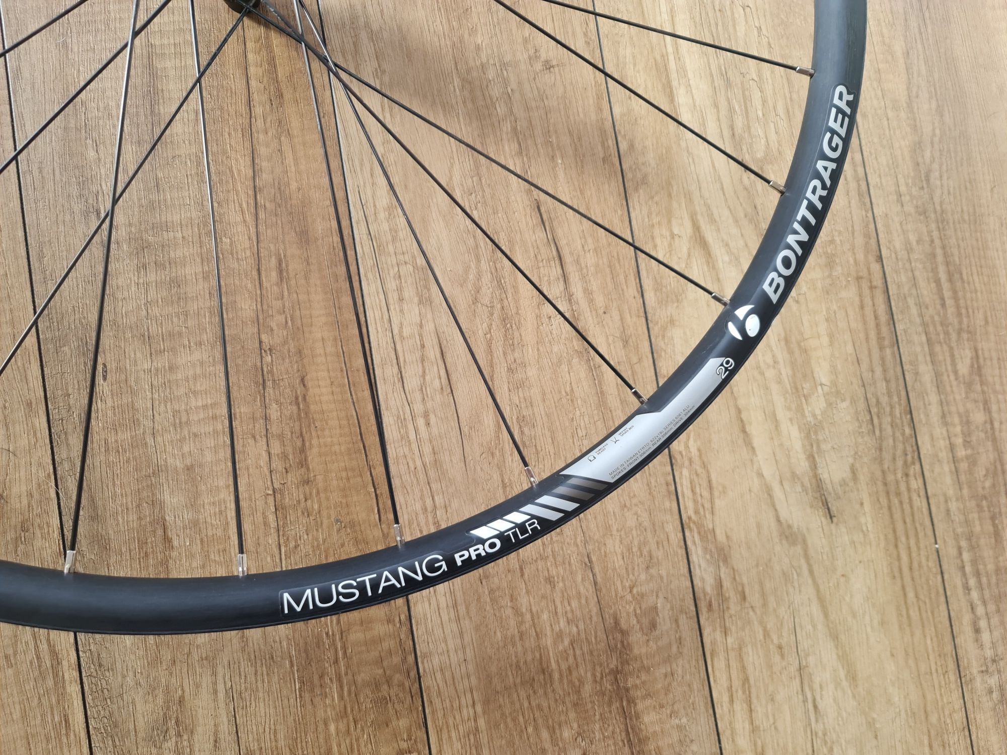 Tylne koło Bontrager Mustang Pro TLR 29er Trek