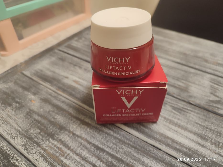 ,Vichy Liftactiv Collagen 50мл с пептидами уценка конфискат 800 грн