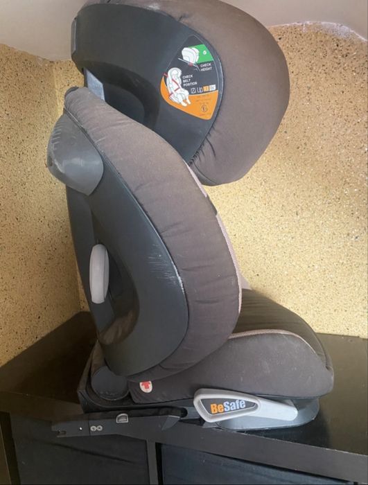 Cadeira Auto Besafe Izi Up X3 fix com Isofix