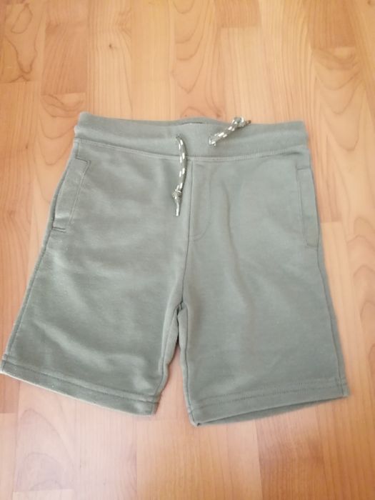 Calções menino tamanho 7 anos