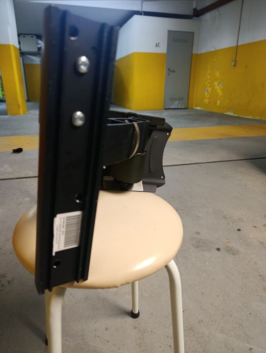 Suporte de TV articulado