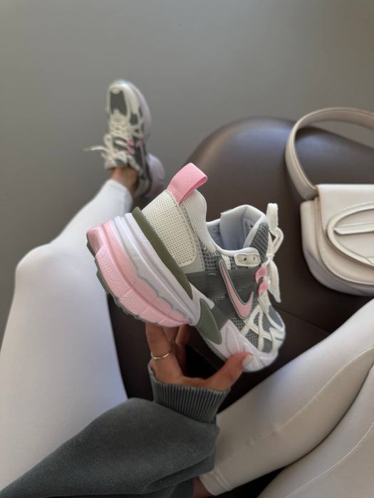 БЕЗ ПЕРЕДОПЛАТ‼️ Жіночі кросівки Nike v2k Runtekk PINK FOAM найк в2к