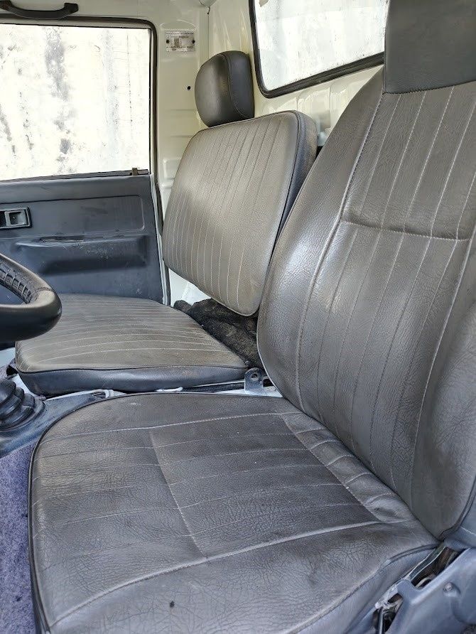 Toyota dyna 250 ligeira basculante com direção assistida
