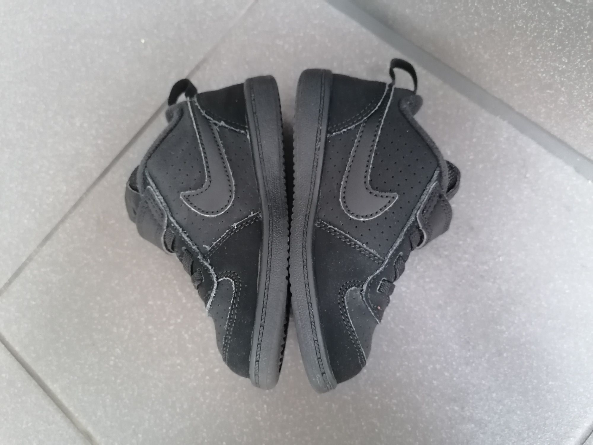 Buty dziecięce Nike 23,5 rozm. Stan bdb.