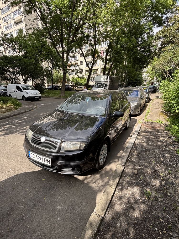 Skoda Fabia 1.2 бензин