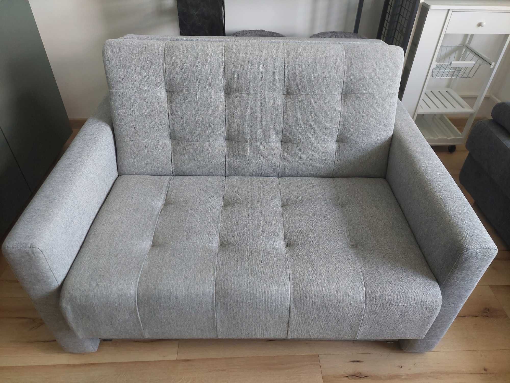 REZERWACJA Jak nowa! 2 osobowa sofa rozkładana z pojemnikiem