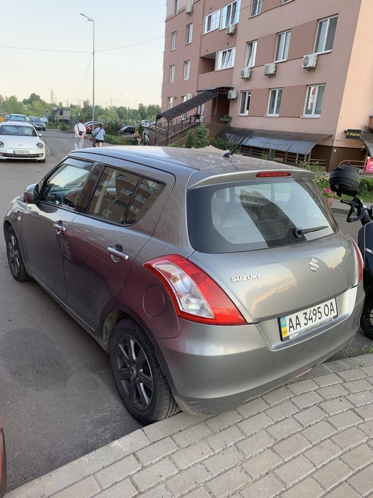 Suzuki swift 1,2 2011 АКПП