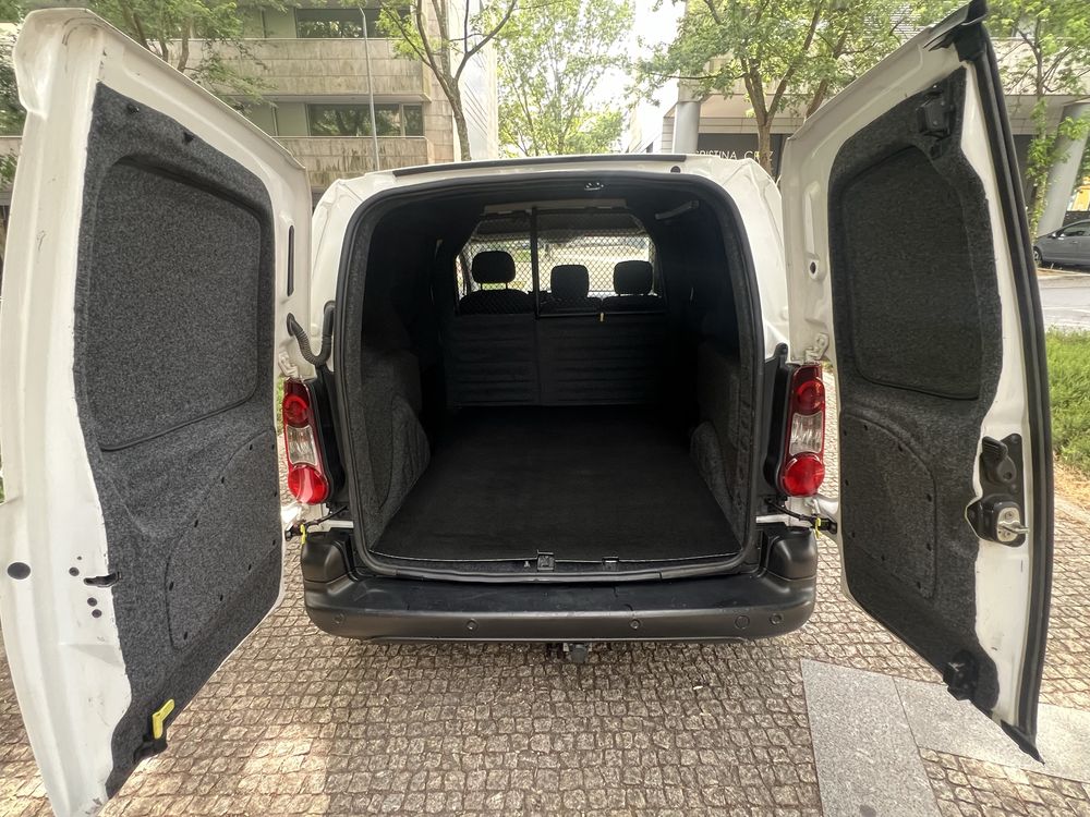 Citroen Berlingo 1.6 Hdi c/iva dedutivel 3 lugares