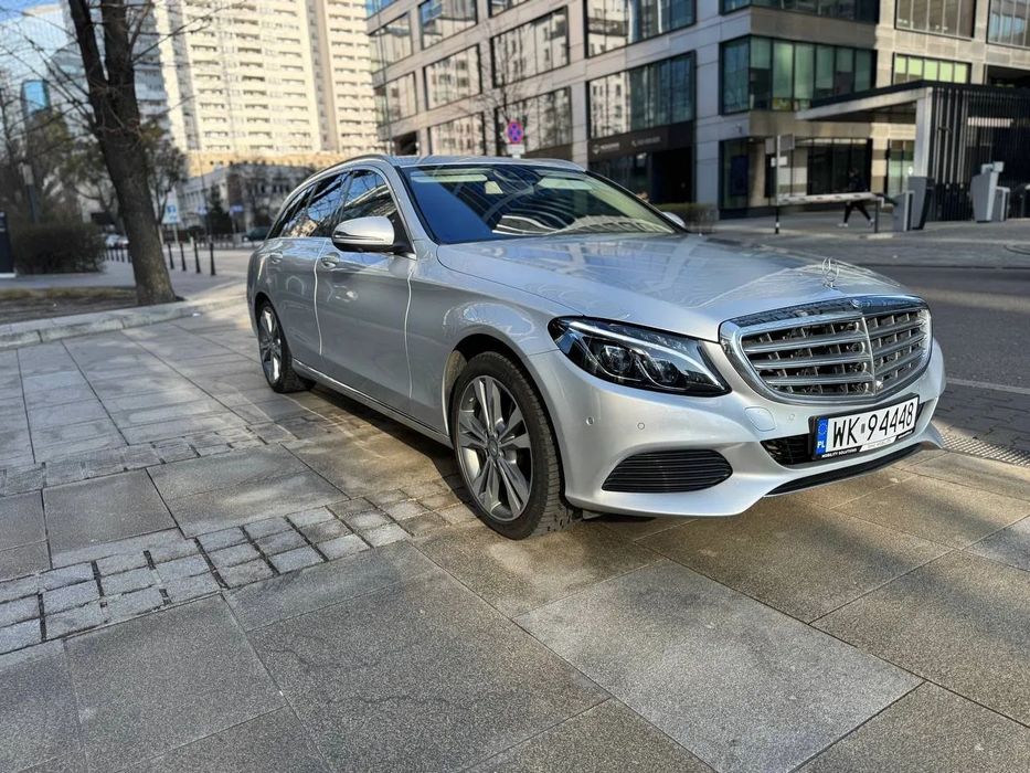 Mercedes-Benz Klasa C Nie duży przebieg, stan prawie idealny