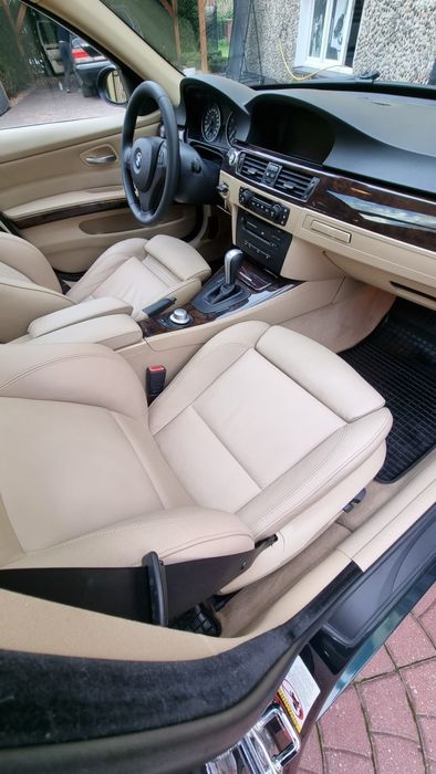BMW 330xi E91 automat