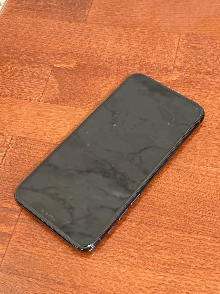 iPhone 11pro 64 gb