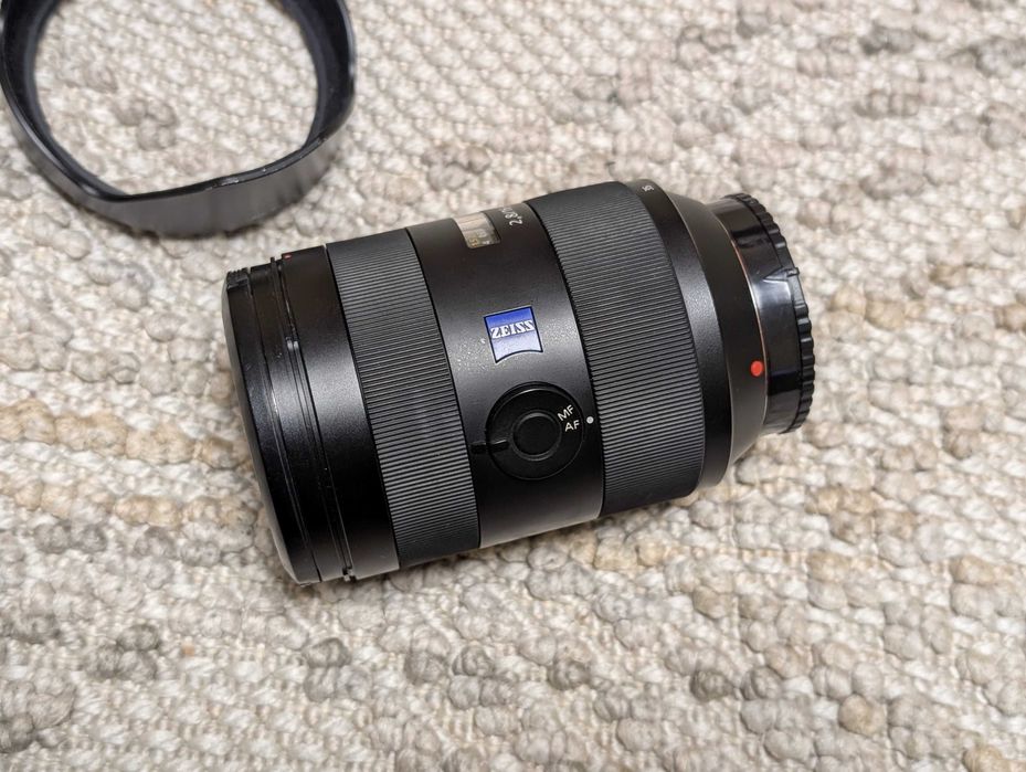 Об'єктив Carl Zeiss Sony А 16-35mm f/2.8 SSM