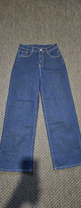 Жіночі нові джинси