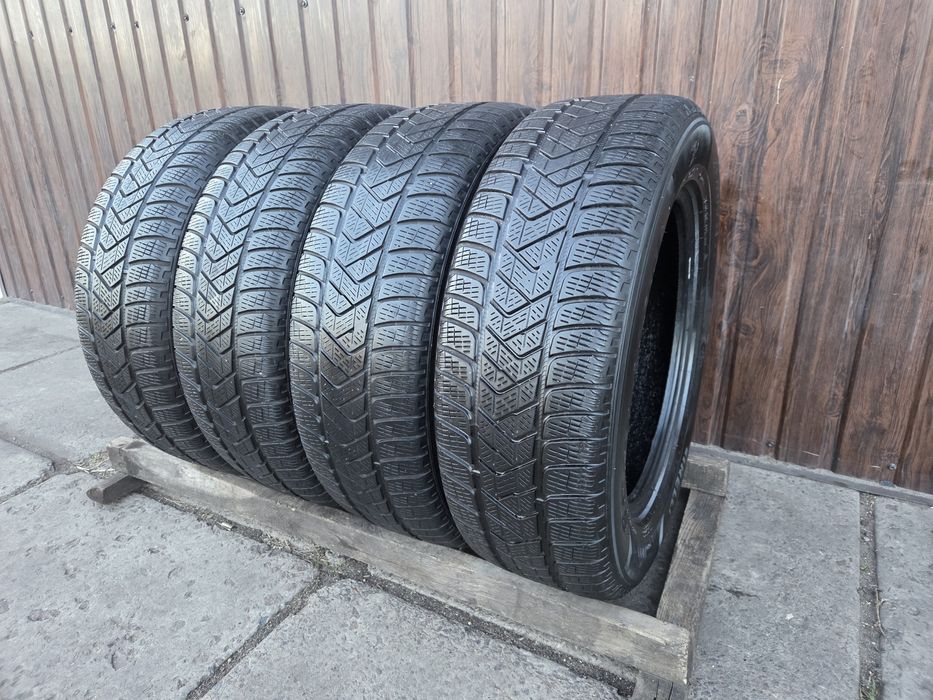 Шини зимові 215/65/r17, Pirelli Winter Scorpion, 2024р.