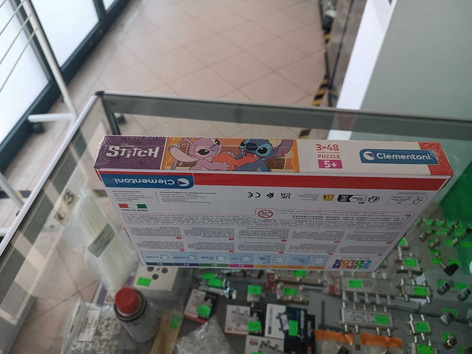 Puzzle Clementoni Disney Stitch SuperColor 21x20,5cm 3x48 peças