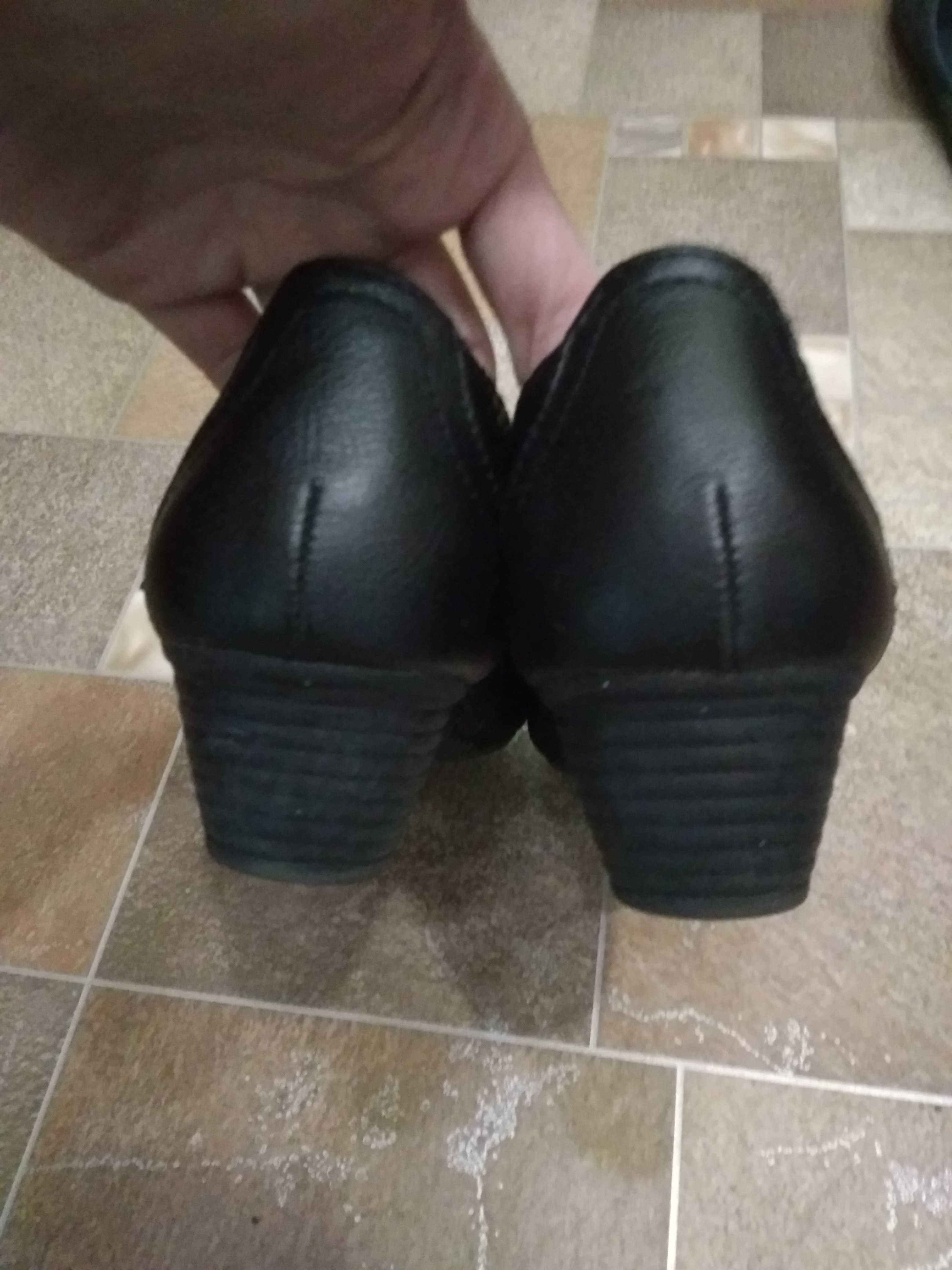 Удобные туфли Footflexx