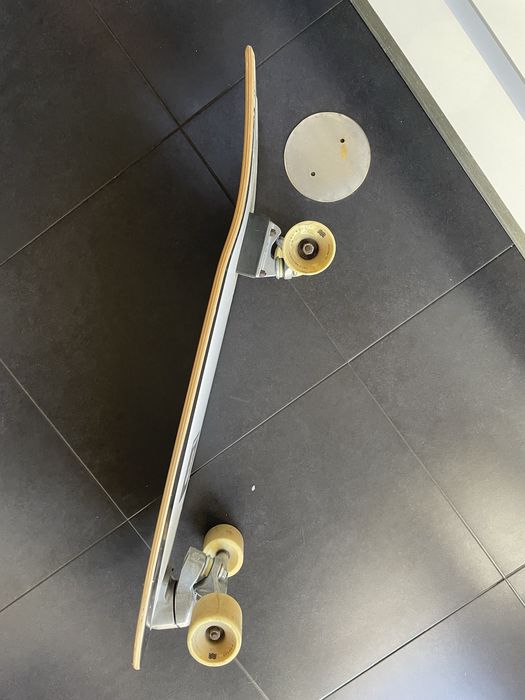 Vendo Skate praticamente novo