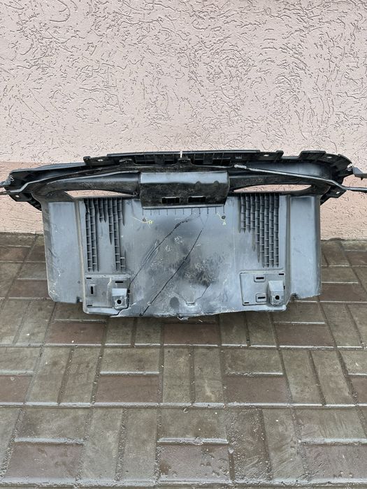 Корито Mustang mach-e, запчастини