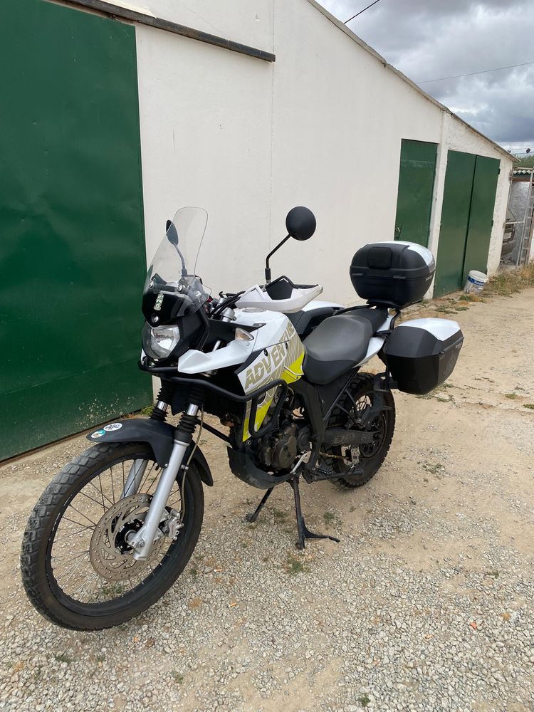 UM dsr adventure tt 125 grand tourer