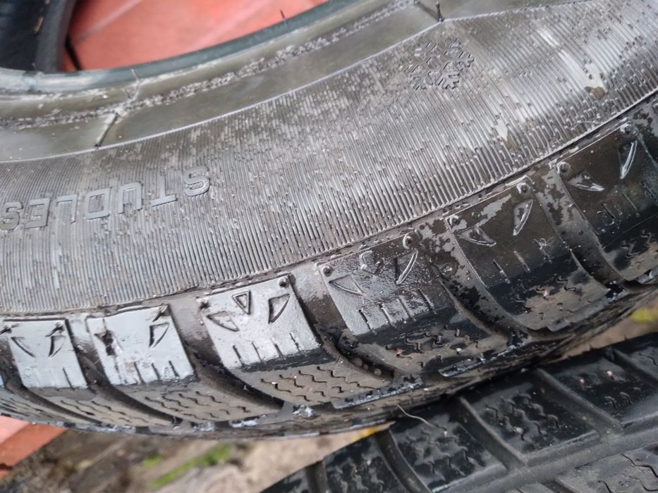 Зимові шини 215/65/16 OVATION