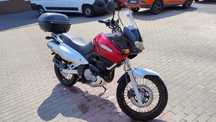 Suzuki Xf 650 Freewind