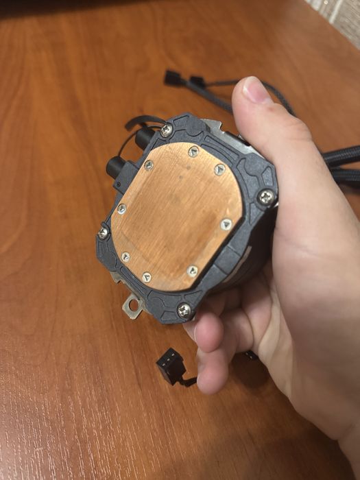 Водяне охолодження rgb cooler master master liquid ml120