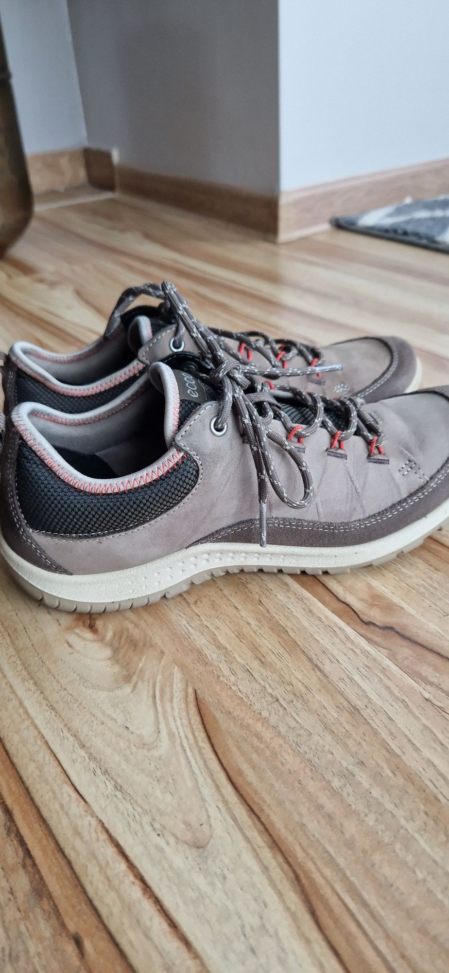 ECCO  Receptor buty roz.38 skóra Yak