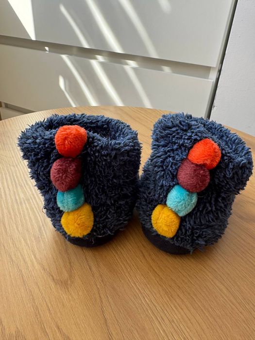 Дитячі тапочки для садочка динозав Next