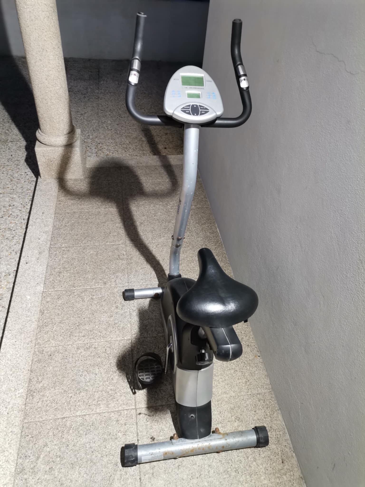 Bicicleta de ginástica em excelente estado