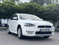 Mitsubishi Lancer Ланцер!Автомат!2015 г.в!Газ!