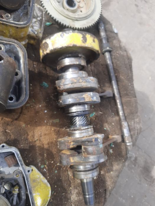 Sea Doo 717 skufer wodny silnik czesci magneto wal blok