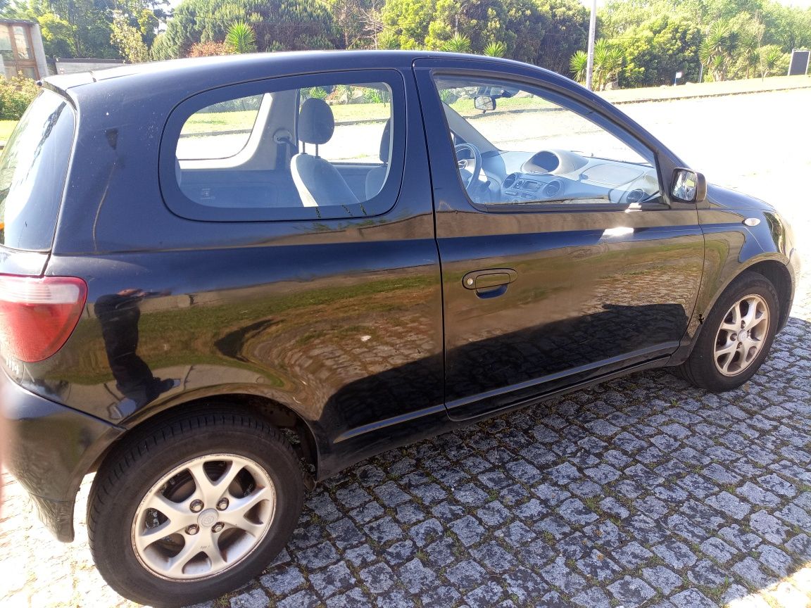 Toyota Yaris 1.0 vvti