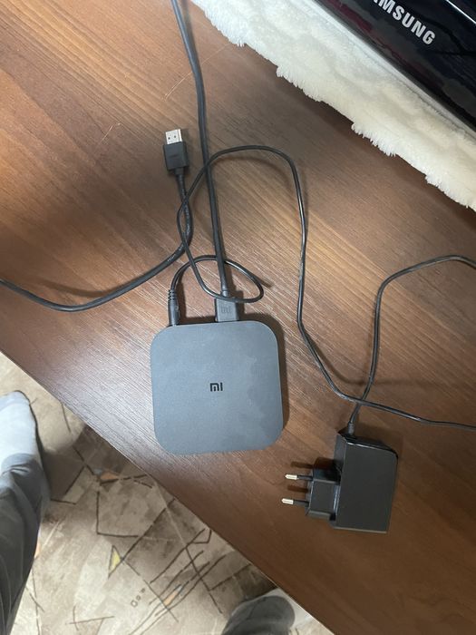 Xiaomi приставка 4К в робочем состояние.