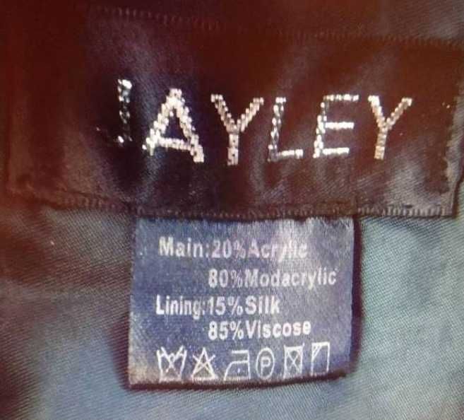 Duża, futrzana Etola z Londynu, Futrzany kołnierz, szal futerko