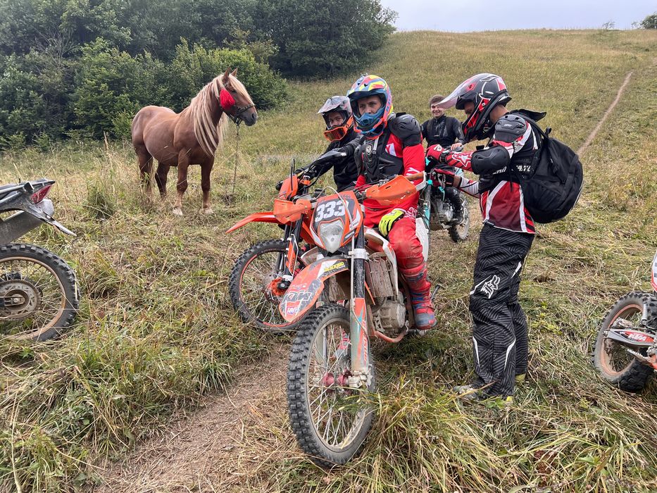 Ендуро прокат мотоциклів. Тури карпатами. Подарунковий сертифікат