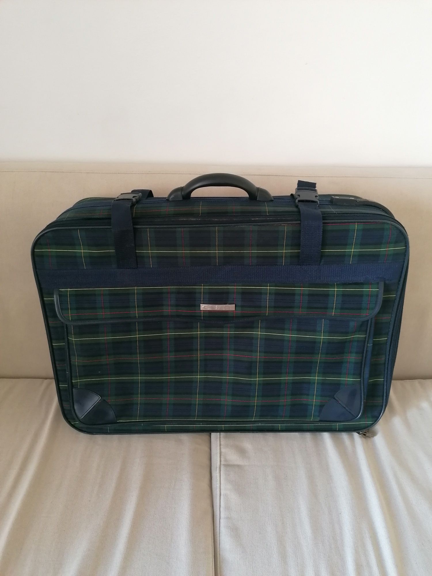 Mala de Viagem Grande Porão - 72x47x19cm - Trolley Bag