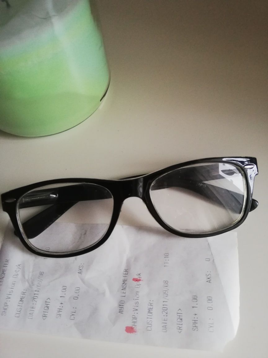Okulary korekcyjne +1