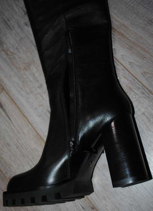 Чоботи, сапожки Vitto Rossi 36р 23см нат шкіра, утеплювач байка.