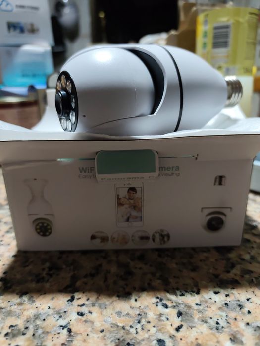 Câmera WiFi Panorâmica