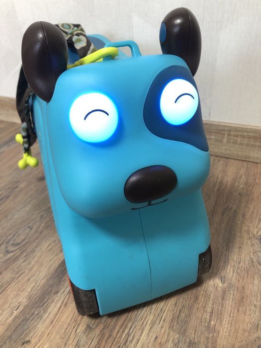 Чемодан-каталка Battat