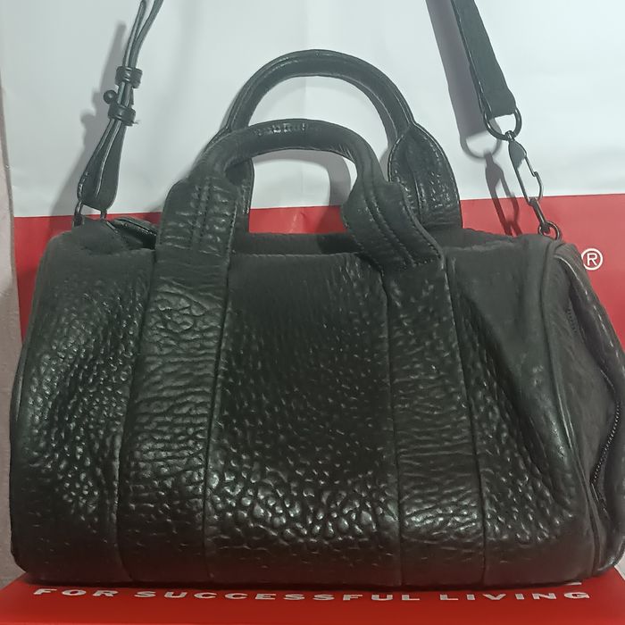 Женская черная кожанная сумка Alexander Wang оригинал