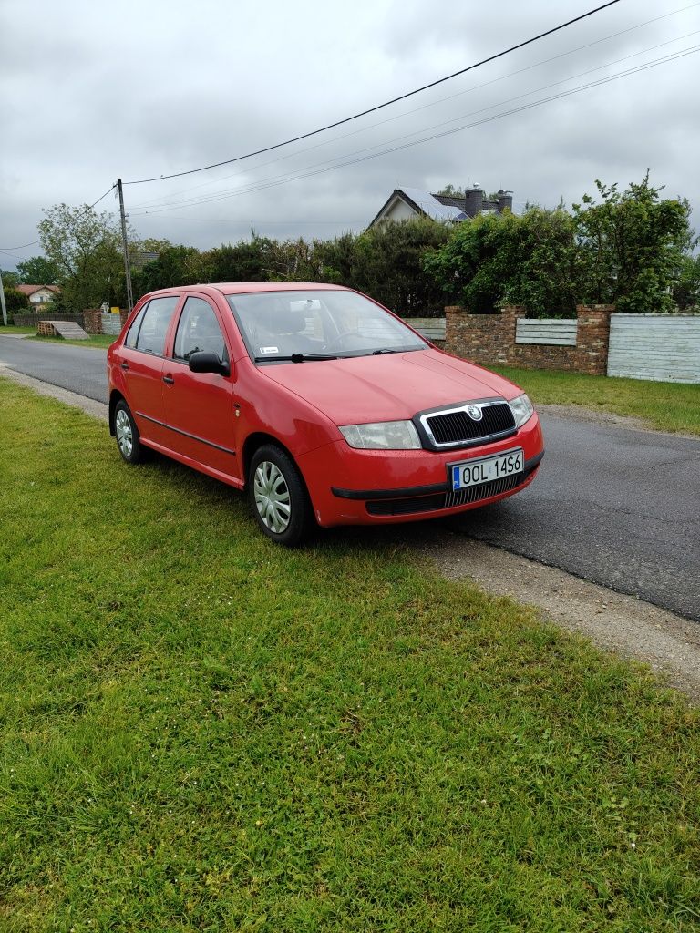 Skoda Fabia 2001 długie opłaty 1,4 mpi