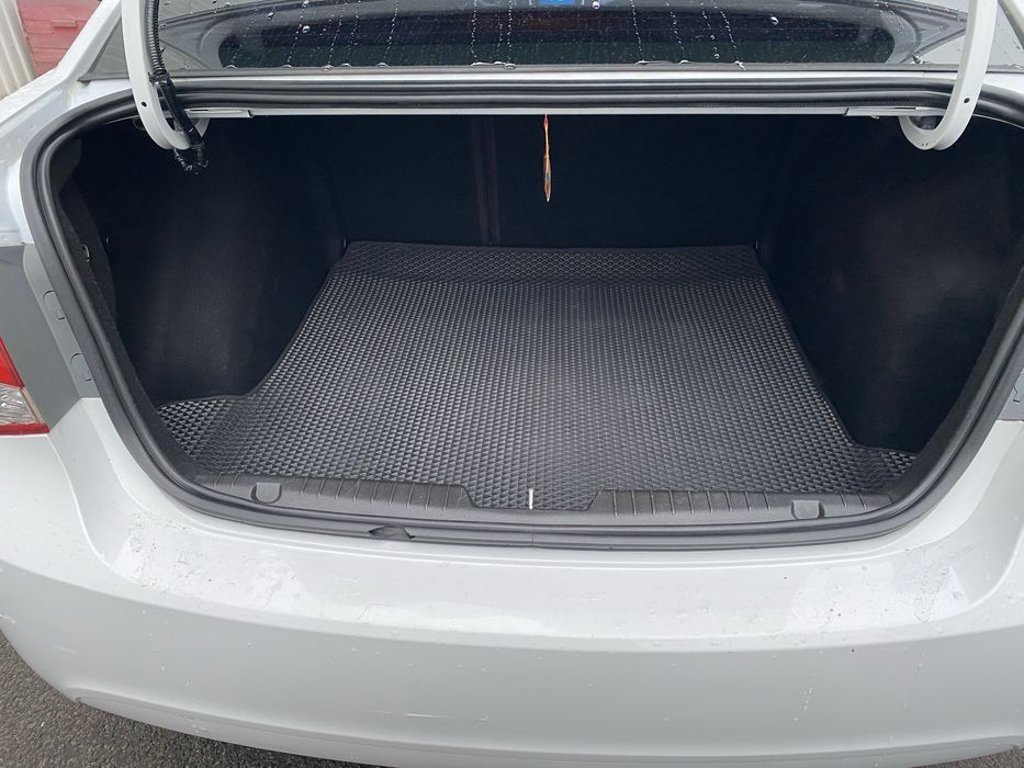 Chevrolet Cruze 2015 1.8 бензин автомат