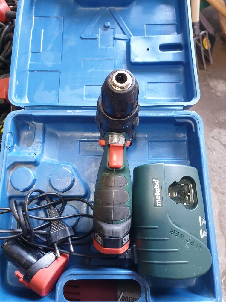 Продам шуруповерт аккумуляторный" Metabo"Powermax SB