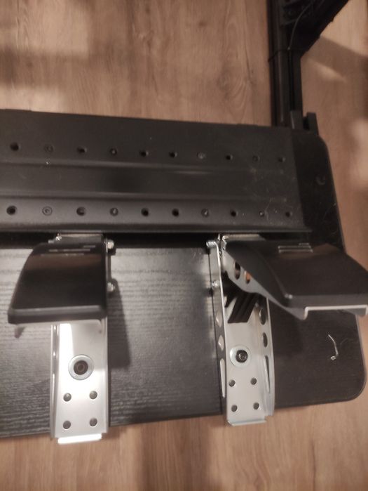 Pedais Fanatec CSL (junho 2025)