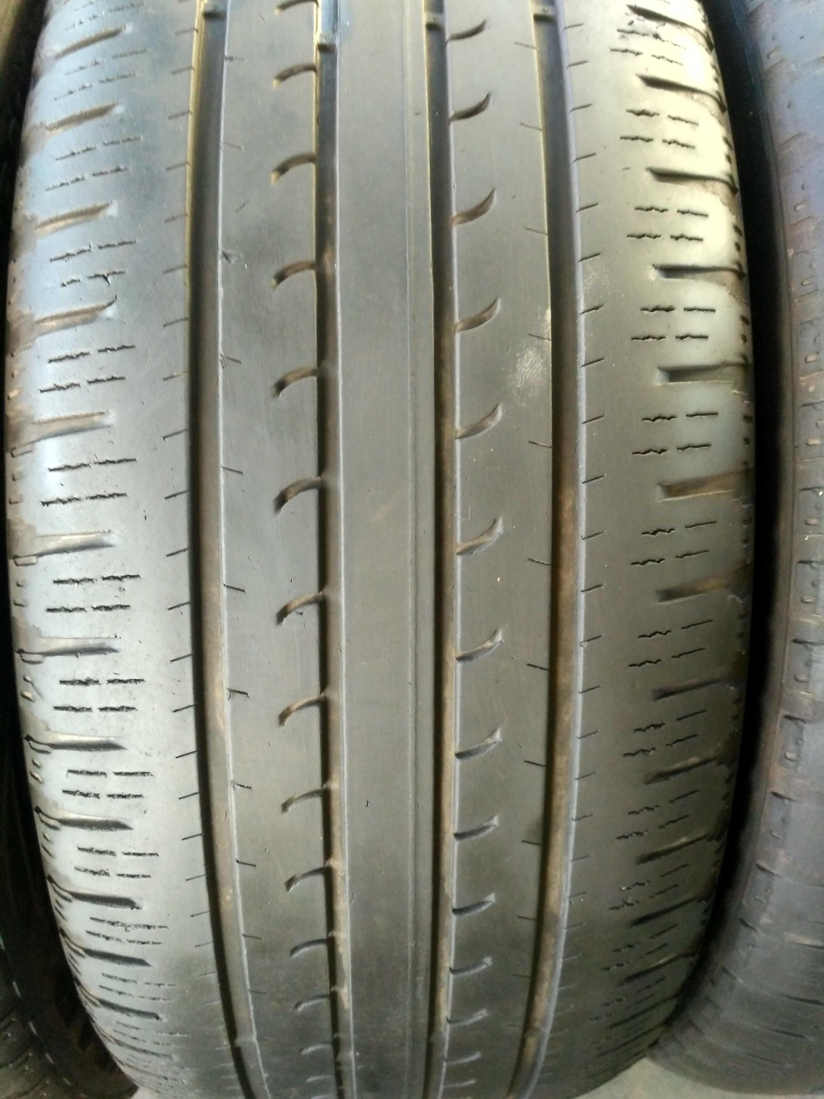 Goodyear 275/50R21 SUV 4×4